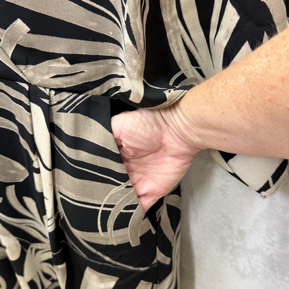 Halston Wrap Dress Womens 14 Black Palm Leaf Kimono Short Belted Pockets - Picture 5 of 9